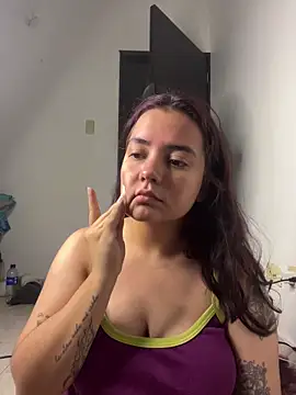 Snapshot of Ema_kraus chatting on February 19, 2026, 1:01 am Ema kraus online show from February 19, 2026, 1:01 am