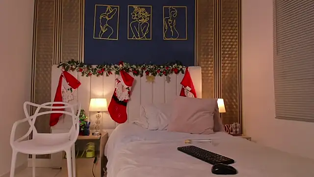 Snapshot of _dakota_a chatting on December 30, 2024, 11:06 pm dakota a online show from December 30, 2024, 11:06 pm