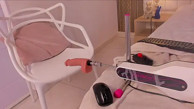 Snapshot of _dakota_a chatting on March 11, 2025, 1:05 am dakota a online show from March 11, 2025, 1:05 am