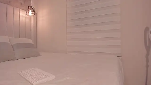 Snapshot of _dakota_a chatting on September 27, 2025, 6:35 pm dakota a online show from September 27, 2025, 6:35 pm