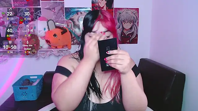 Pinky-Flower online show from November 7, 2025, 1:11 pm