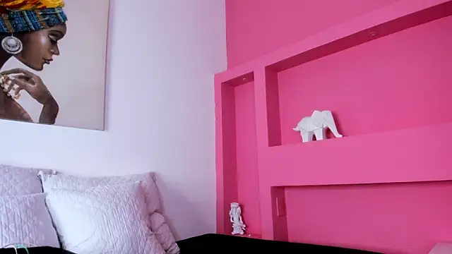 KendalPrince online show from October 3, 2025, 1:41 pm