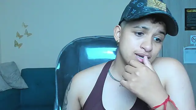 Dominick jones online show from November 6, 2025, 7:53 am