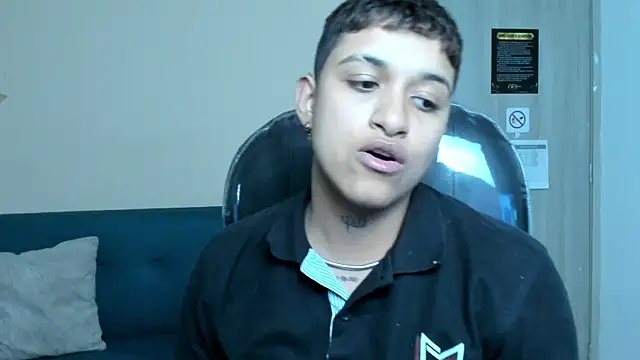 Dominick jones online show from November 14, 2025, 4:44 am