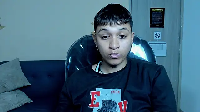 Dominick jones online show from November 15, 2025, 6:15 pm