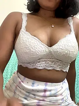 Snapshot of priyadevi17 chatting on September 24, 2025, 8:45 pm priyadevi17 online show from September 24, 2025, 8:45 pm