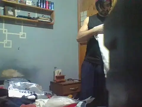 Snapshot of italianbighorse22 chatting on July 10, 2026, 1:43 am italianbighorse22 online show from July 10, 2026, 1:43 am