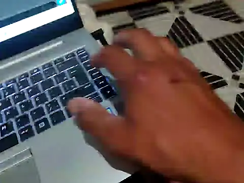 Snapshot of Jhonylima chatting on October 6, 2025, 10:29 pm Jhonylima online show from October 6, 2025, 10:29 pm