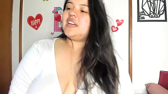 lizzie c online show from February 14, 2025, 5:41 am