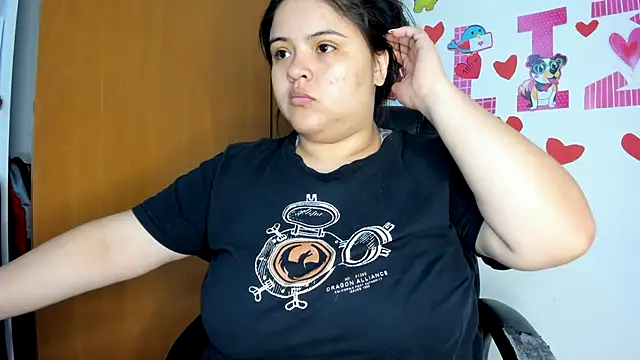 lizzie c online show from February 17, 2025, 8:15 pm