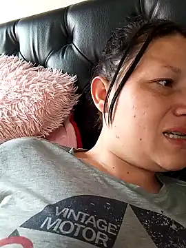 kattia bk online show from January 8, 2025, 7:45 pm