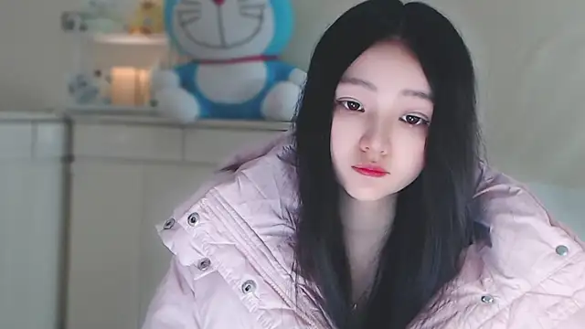 xiao-xiao-D online show from February 14, 2025, 5:30 am