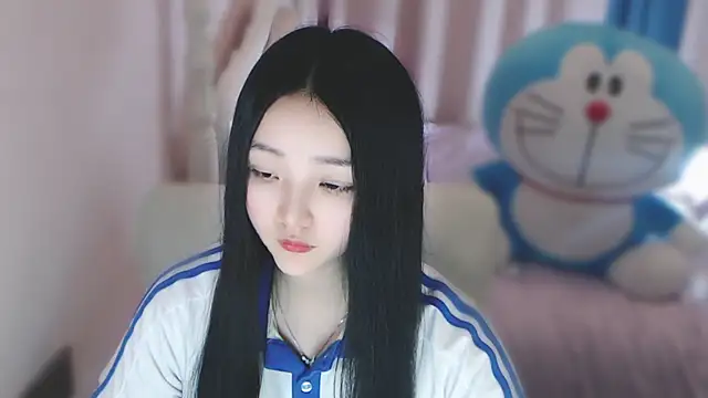 xiao-xiao-D online show from February 15, 2025, 2:44 pm