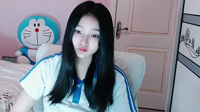 xiao-xiao-D online show from March 4, 2025, 5:11 am