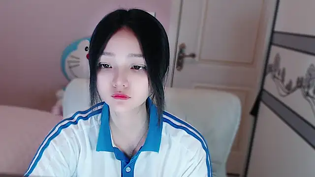 xiao-xiao-D online show from March 21, 2025, 11:33 am