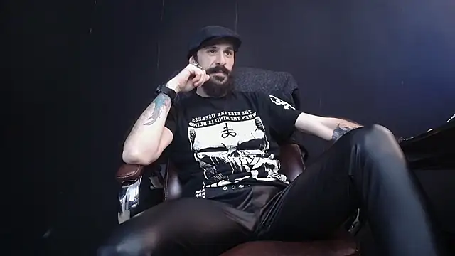 Snapshot of AxelColton chatting on February 23, 2025, 12:05 pm AxelColton online show from February 23, 2025, 12:05 pm
