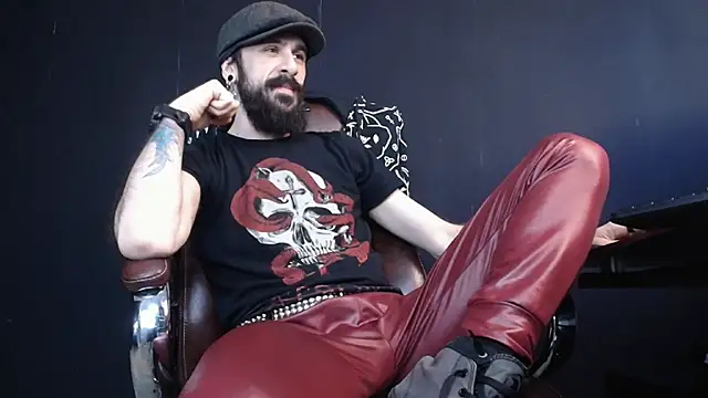 Snapshot of AxelColton chatting on March 7, 2025, 5:40 am AxelColton online show from March 7, 2025, 5:40 am