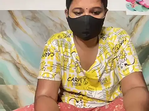 Tamil Sanjana  online show from November 1, 2025, 1:35 pm