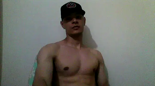 tric09 online show from December 18, 2024, 3:22 pm