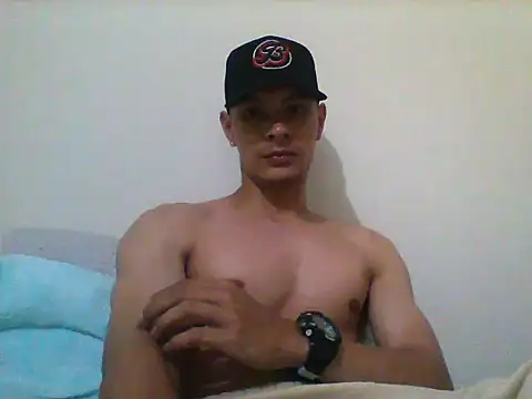 tric09 online show from December 19, 2024, 1:50 am