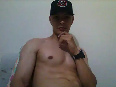 tric09 online show from December 19, 2024, 1:18 pm