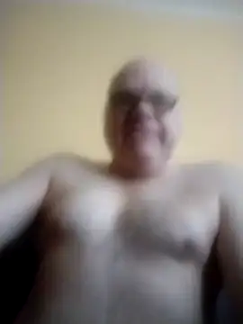 Snapshot of jk6t chatting on January 6, 2026, 1:04 pm jk6t online show from January 6, 2026, 1:04 pm