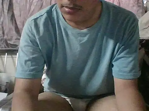 Snapshot of king_dick_0 chatting on April 28, 2026, 12:32 pm king dick 0 online show from April 28, 2026, 12:32 pm