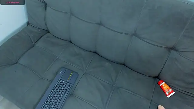 AbrilSonne online show from January 10, 2025, 12:49 am