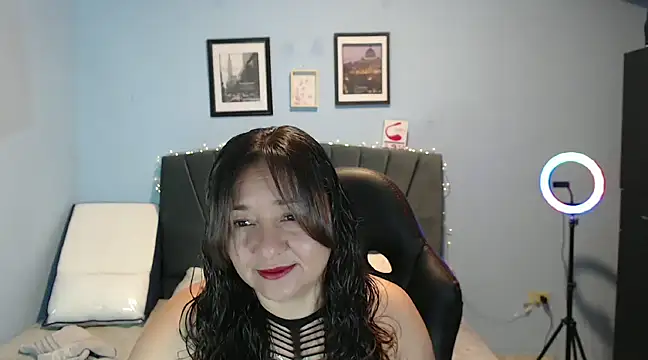 AngelRouss online show from January 21, 2025, 9:57 am