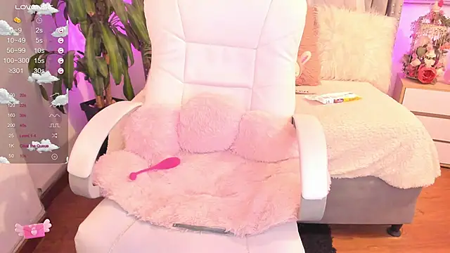 vanesa moon   online show from March 5, 2025, 2:03 am