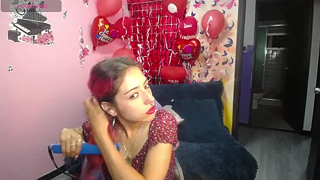 Snapshot of Scarllett_BDSM_ chatting on February 20, 2025, 3:45 am Scarllett BDSM online show from February 20, 2025, 3:45 am