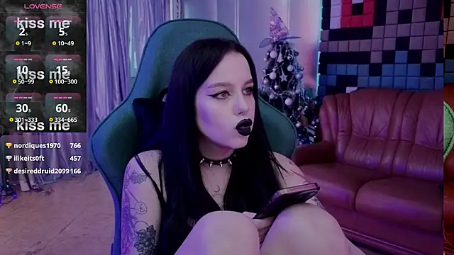Snapshot of alexx_succubus chatting on December 20, 2024, 10:38 am alexx succubus online show from December 20, 2024, 10:38 am