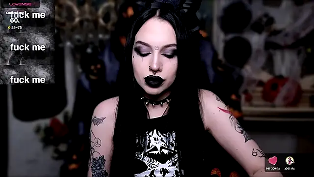 Snapshot of alexx_succubus chatting on October 28, 2025, 5:59 pm alexx succubus online show from October 28, 2025, 5:59 pm