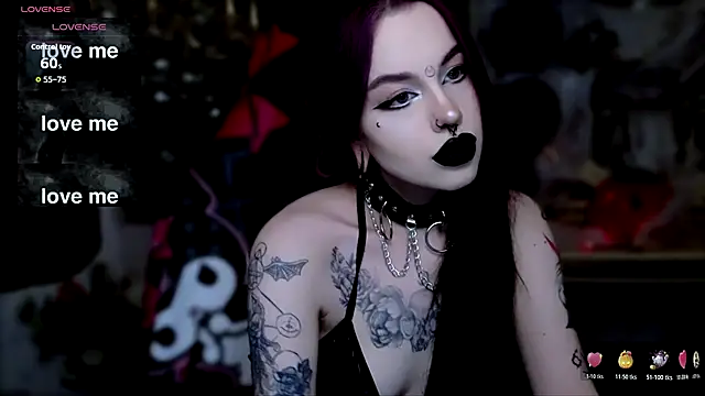 Snapshot of alexx_succubus chatting on November 17, 2025, 4:29 am alexx succubus online show from November 17, 2025, 4:29 am