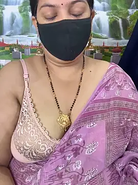 FlatVincy4 online show from September 28, 2025, 6:30 am