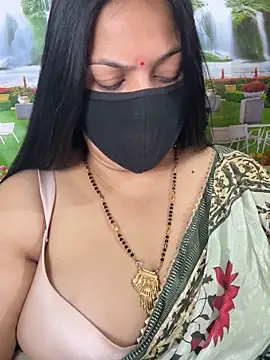 FlatVincy4 online show from October 23, 2025, 8:46 am