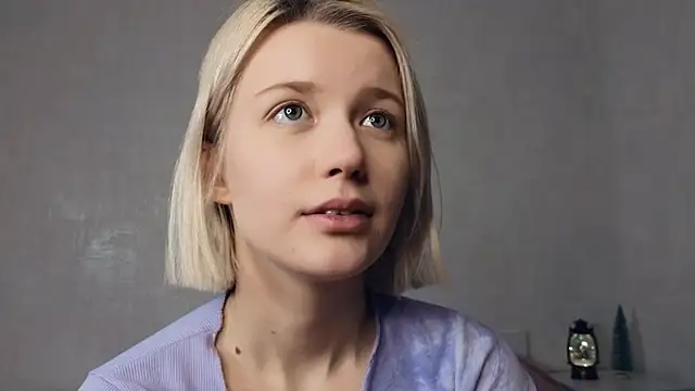 Snapshot of LucyLure chatting on December 19, 2024, 5:08 pm LucyLure online show from December 19, 2024, 5:08 pm