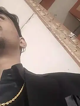 Snapshot of dannyD06969 chatting on December 23, 2024, 2:07 pm dannyD06969 online show from December 23, 2024, 2:07 pm