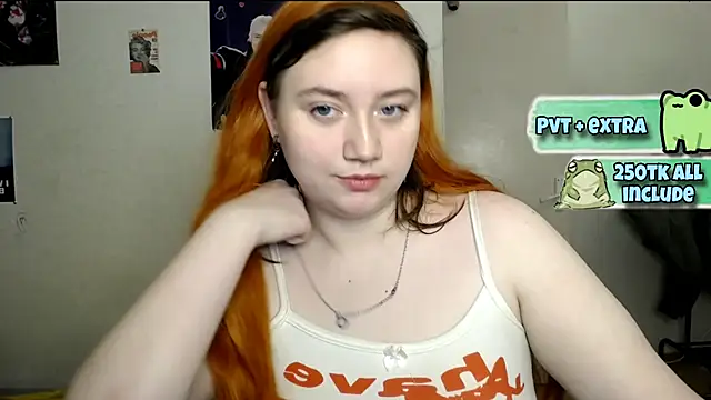 Snapshot of Bitchy_Lily chatting on January 24, 2025, 5:21 pm Bitchy Lily online show from January 24, 2025, 5:21 pm