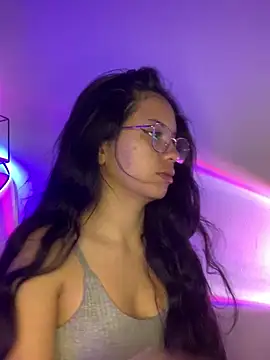 Snapshot of Rosita_forever_ chatting on January 29, 2025, 12:24 pm Rosita forever online show from January 29, 2025, 12:24 pm