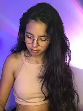 Snapshot of Rosita_forever_ chatting on February 5, 2025, 10:08 am Rosita forever online show from February 5, 2025, 10:08 am