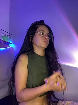 Snapshot of Rosita_forever_ chatting on February 7, 2025, 11:12 am Rosita forever online show from February 7, 2025, 11:12 am