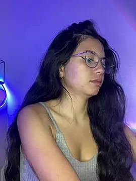 Snapshot of Rosita_forever_ chatting on February 9, 2025, 12:41 pm Rosita forever online show from February 9, 2025, 12:41 pm