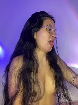 Snapshot of Rosita_forever_ chatting on February 9, 2025, 3:56 pm Rosita forever online show from February 9, 2025, 3:56 pm