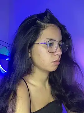 Snapshot of Rosita_forever_ chatting on February 13, 2025, 4:17 pm Rosita forever online show from February 13, 2025, 4:17 pm