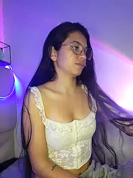 Snapshot of Rosita_forever_ chatting on March 4, 2025, 9:54 pm Rosita forever online show from March 4, 2025, 9:54 pm