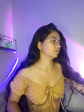 Snapshot of Rosita_forever_ chatting on March 8, 2025, 12:52 pm Rosita forever online show from March 8, 2025, 12:52 pm