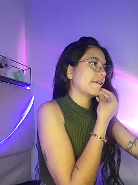 Snapshot of Rosita_forever_ chatting on March 11, 2025, 3:45 pm Rosita forever online show from March 11, 2025, 3:45 pm