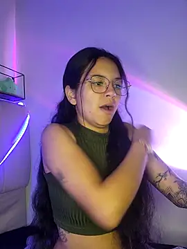 Snapshot of Rosita_forever_ chatting on March 11, 2025, 6:52 pm Rosita forever online show from March 11, 2025, 6:52 pm