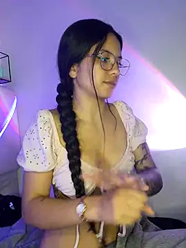 Snapshot of Rosita_forever_ chatting on March 15, 2025, 3:27 pm Rosita forever online show from March 15, 2025, 3:27 pm
